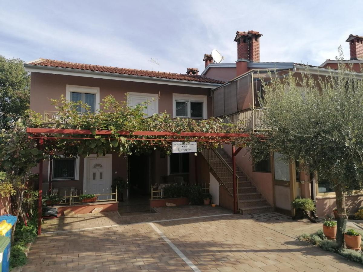 Kadumi Rooms Katarina מראה חיצוני תמונה