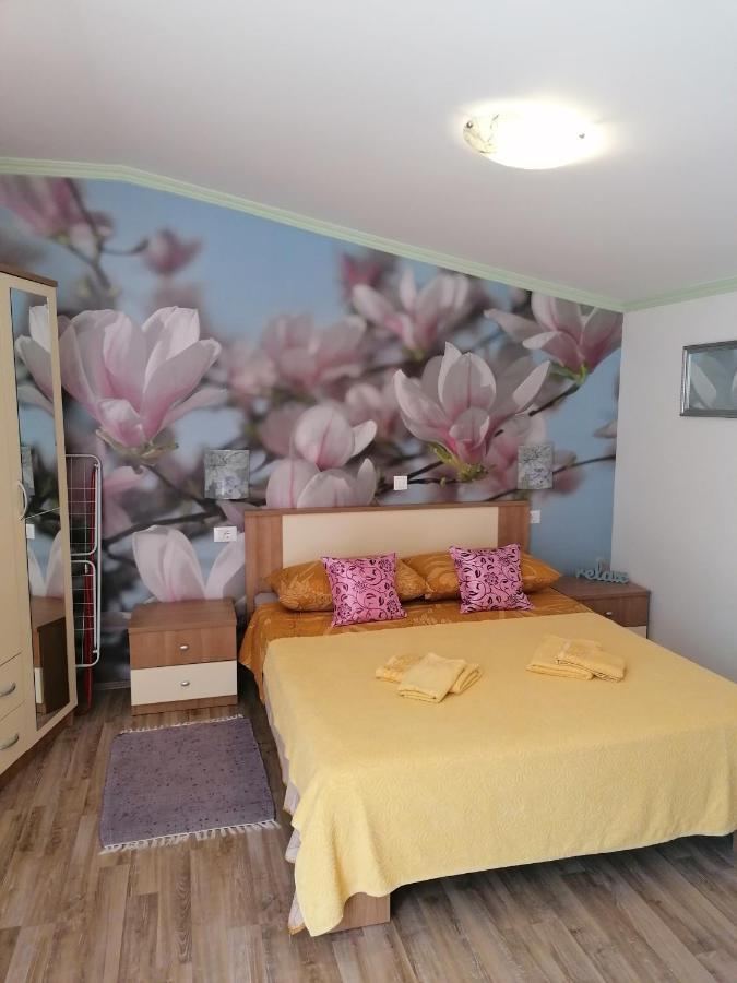 Kadumi Rooms Katarina מראה חיצוני תמונה