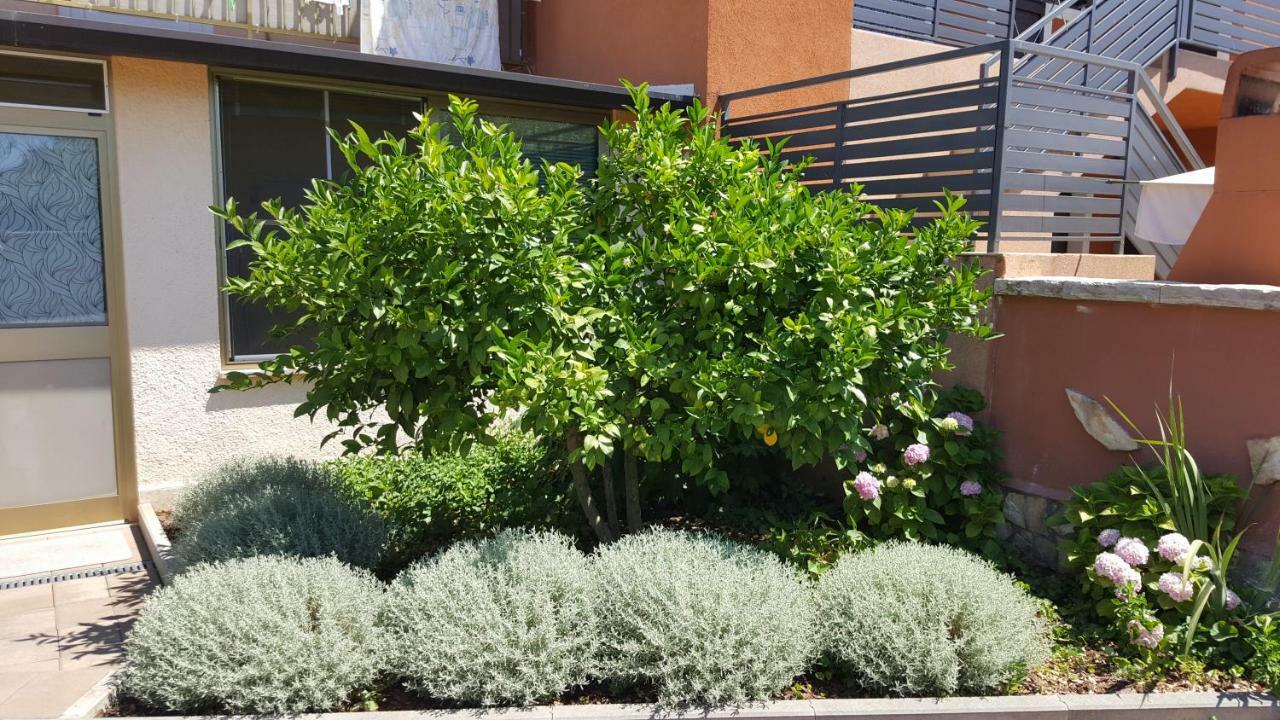Kadumi Rooms Katarina מראה חיצוני תמונה