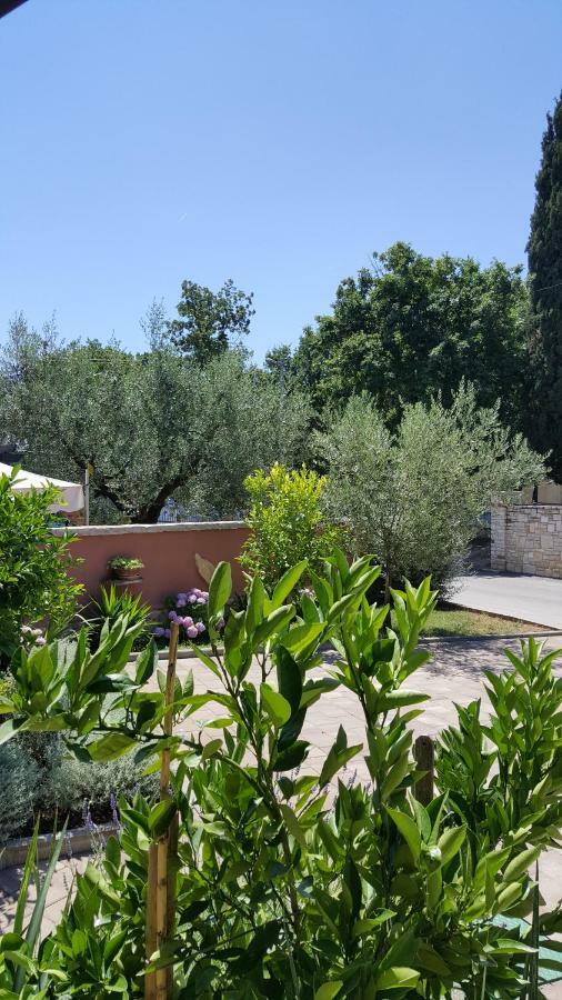 Kadumi Rooms Katarina מראה חיצוני תמונה
